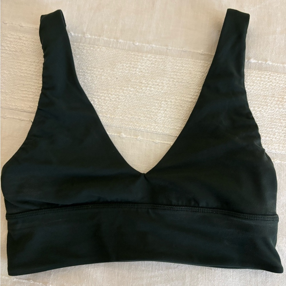 lululemon align v neck bra!